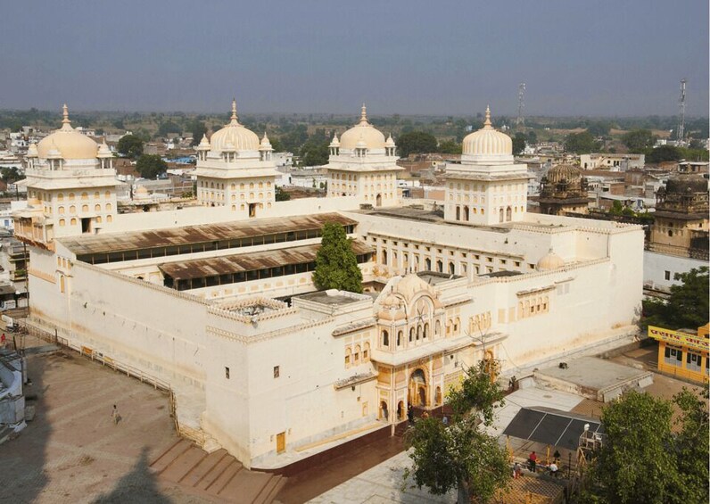 Picture 2 for Activity Spiritual Trails of Orchha (Guided Temples Walking Tour)