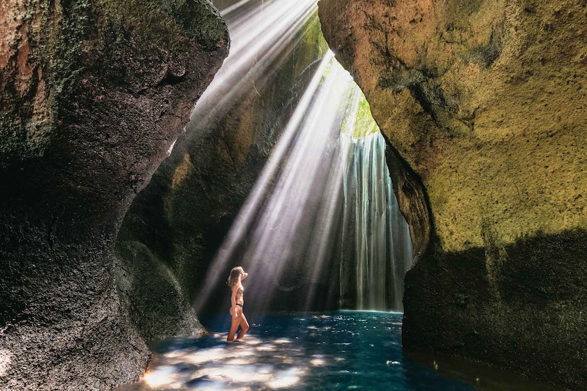 Picture 1 for Activity Ubud: Spectacular Waterfalls Tour