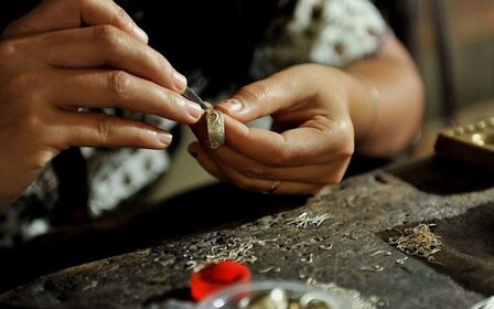 Ubud: 3-Hour Silver Jewelry Making Class