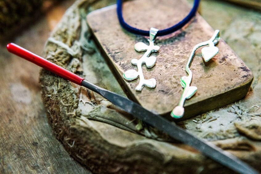 Picture 1 for Activity Ubud: 3-Hour Silver Jewelry Making Class