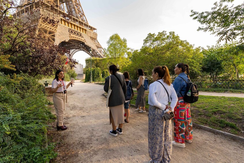 Picture 10 for Activity Paris: Eiffel Tower 2nd Floor or Summit Guided Tour