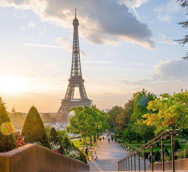Paris: Eiffel Tower 2nd Floor or Summit Access