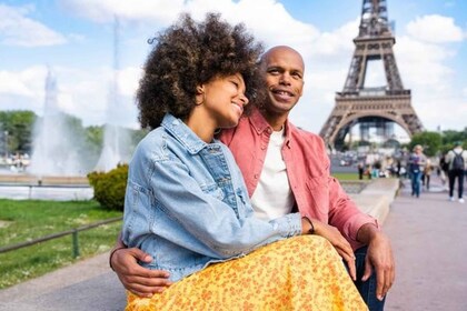Paris: Führung durch den Eiffelturm mit dem Aufzug