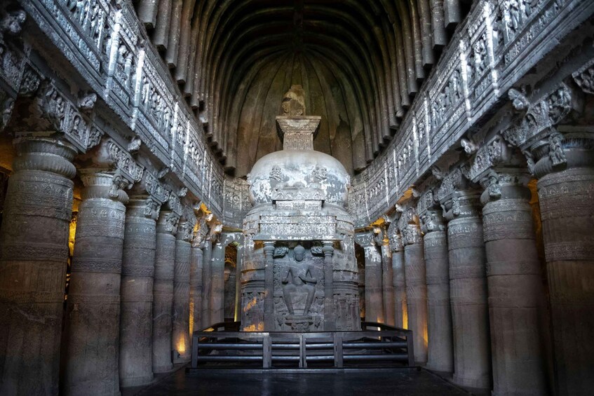 Aurangabad: 2-Day Tour to Ajanta and Ellora with Car & Guide