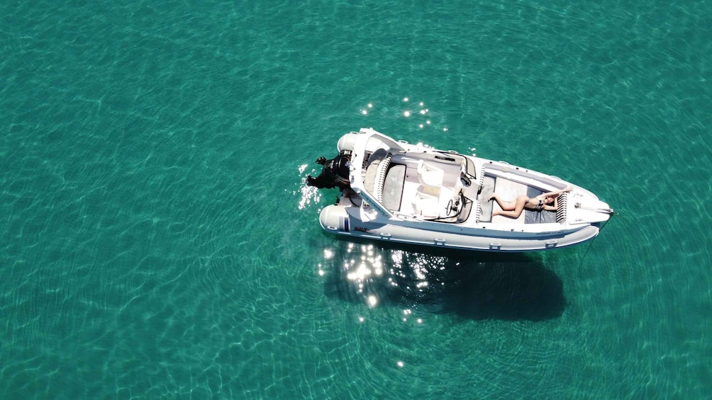 Zante: Private Speedboat Cruise with Navagio Beach Stop