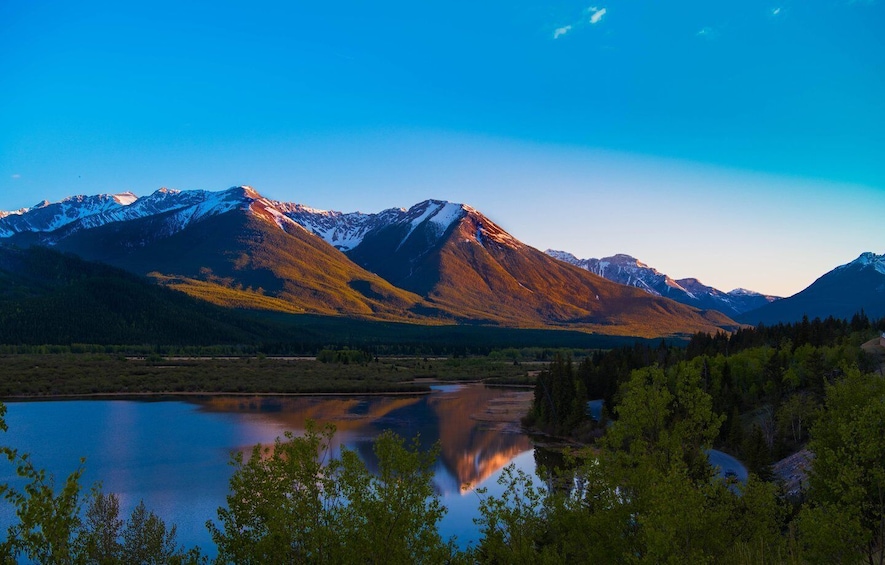 Picture 30 for Activity 4 Days Tour to Banff & Jasper National Park without Hotels