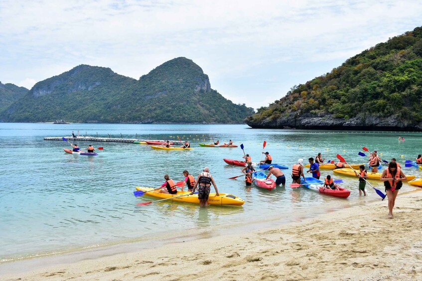 Picture 5 for Activity Samui: Angthong Marine Park Boat Tour w/ Transfer and Meals