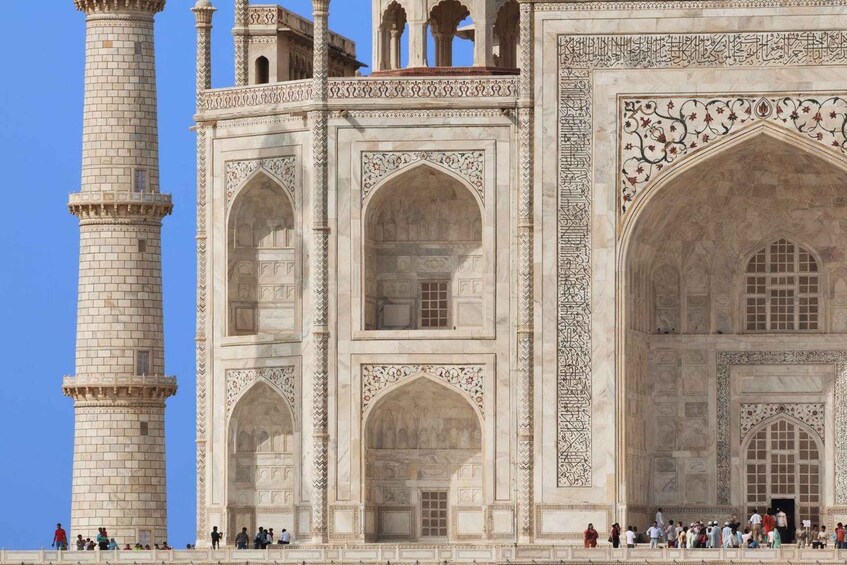 Picture 25 for Activity From Delhi: All-Inclusive Taj Mahal Tour by Superfast Train