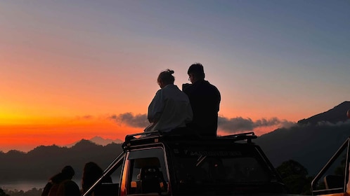 Bali: tour en jeep al amanecer del monte Batur con columpio de la jungla
