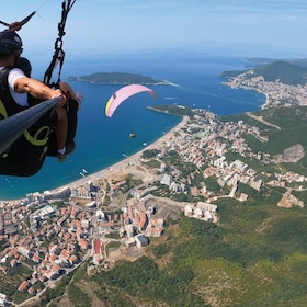 Sky adventure: Ultimate Paragliding Experience in Budva