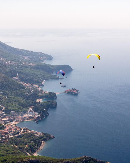 Paragliding in Budva