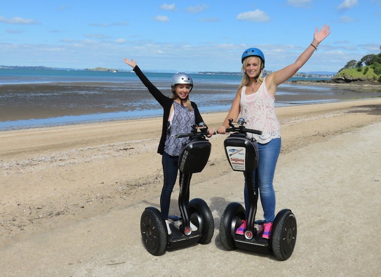 Auckland: Devonport Village Segway Tour