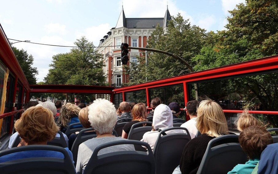 Picture 2 for Activity Hamburg: Hop-On/ Hop-Off Sightseeing Tour Classic Line