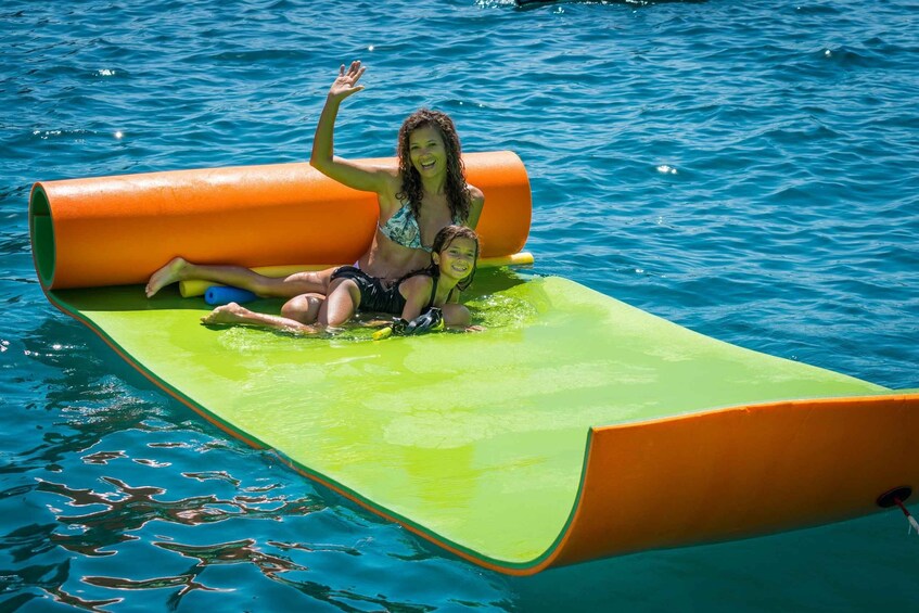 Picture 20 for Activity Private Boat Charter all included, Playa Flamingo
