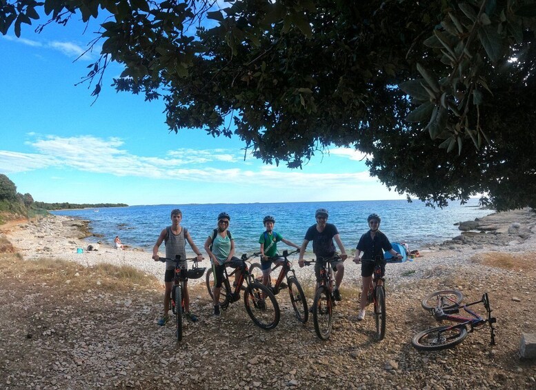 Picture 2 for Activity Pula-Vodnjan-Rovinj: E-Bike Tour with traditional dinner