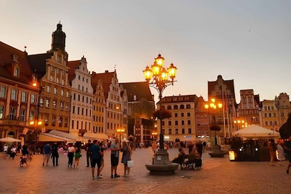 Legends of Old Town 1 Hour Walking Tour in Wroclaw (English)
