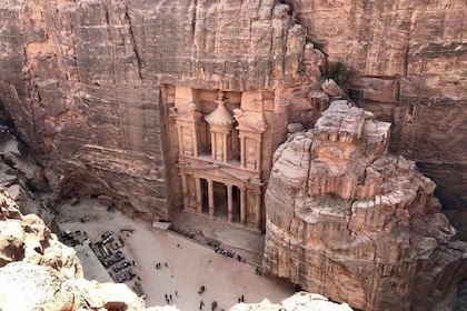 Amman - Petra - Wadi Rum e Mar Morto Tour di 3 giorni