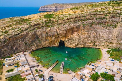 Von Malta aus: Gozo Jeep Tour mit Mittagessen und Transfers