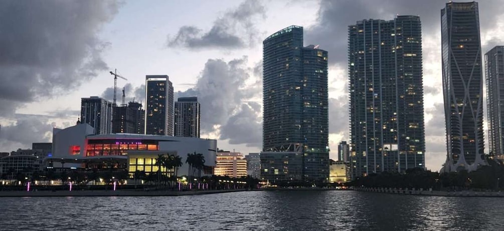 Picture 3 for Activity Miami: Biscayne Bay Mansions Sightseeing Cruise