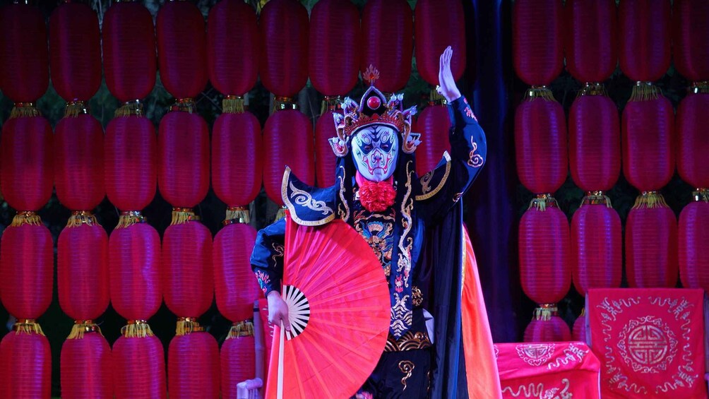 Picture 1 for Activity Sichuan opera show at JinJiang theater