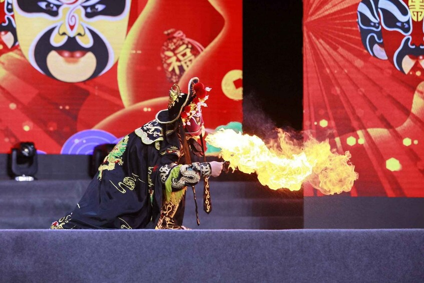 Picture 2 for Activity Sichuan opera show at JinJiang theater