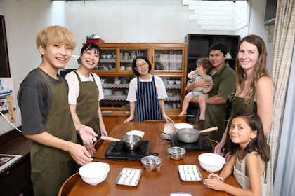 Kyoto Fushimiinari:Wagashi Making & Small Group Tea Ceremony