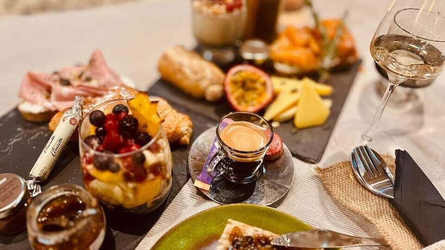 Alsatian brunch with Immersive cellar tour