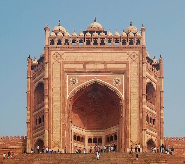 Picture 2 for Activity Book Official Tour Guide for Fatehpur Sikri.