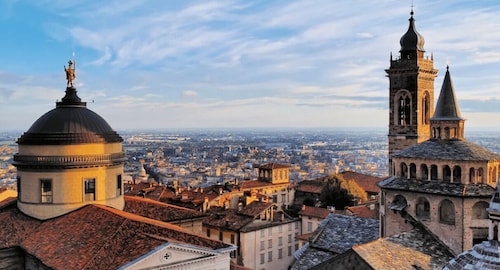 Desde Milán: tour privado, lago Iseo y Bérgamo