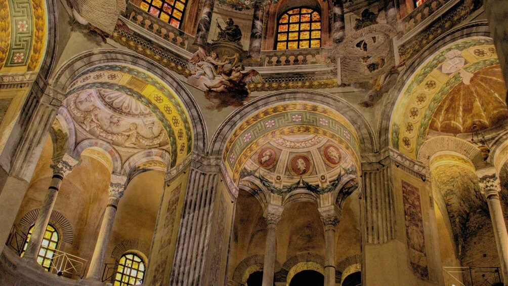 Picture 2 for Activity Ravenna: Highlights Private Walking Tour with Entry Tickets