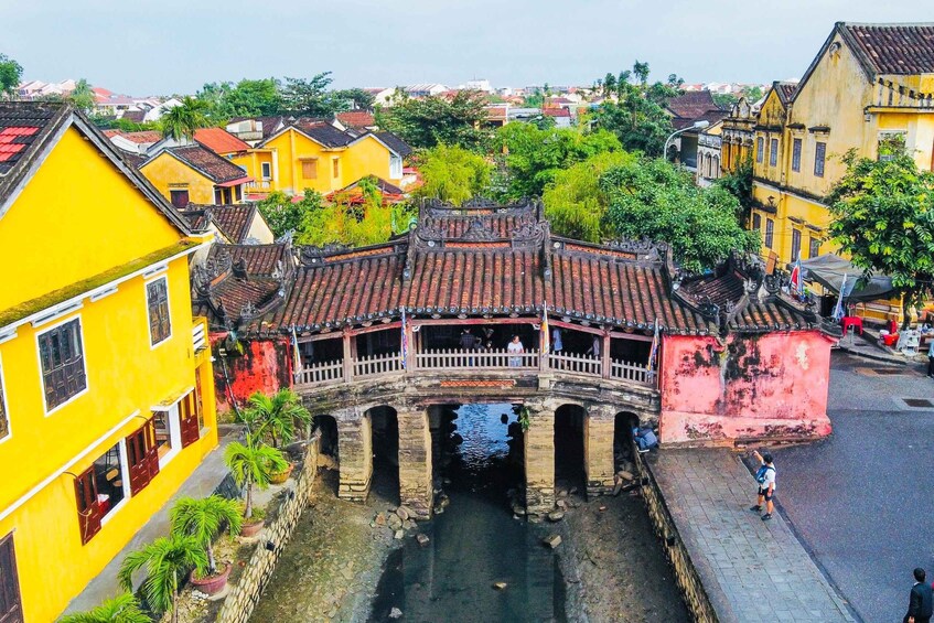 Da Nang/Hoi An: Market & Old Town Private Tour with Transfer