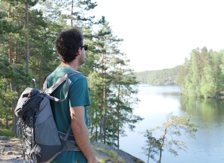 From Helsinki: Nuuksio National Park Hiking Tour with Food