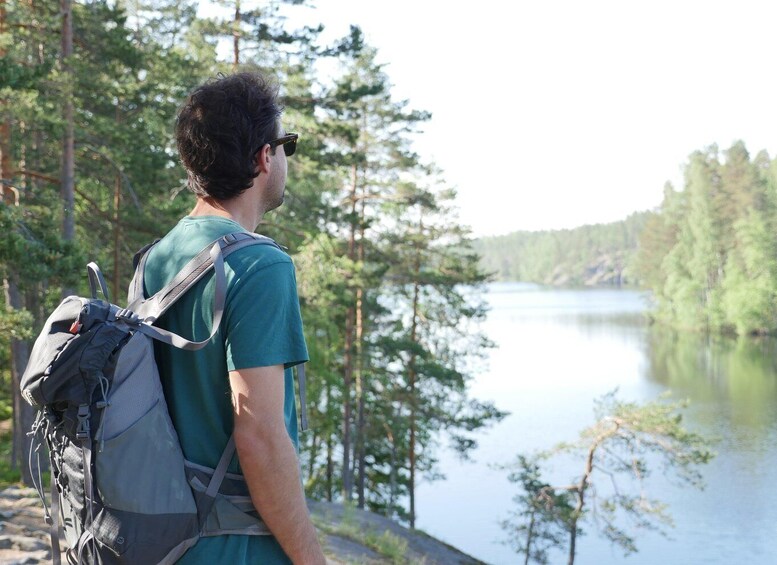 From Helsinki: Nuuksio National Park Hiking Tour with Food