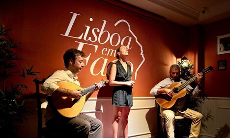 Lisbon: Intimate Live Fado Music Show with Port wine