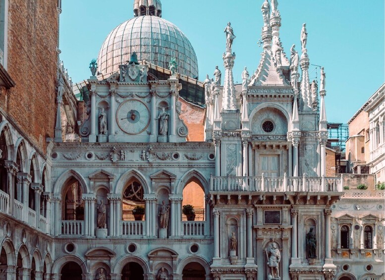 Picture 6 for Activity Venice: Private Walking Tour, Doges Palace and Gondola Ride