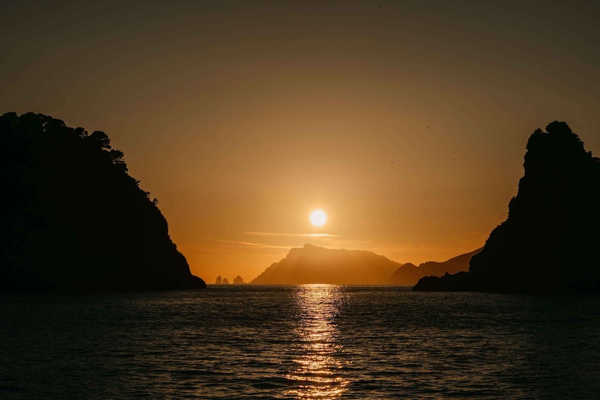 Picture 8 for Activity Amalfi: Amalfi Coast Sunset Small-Group Boat Tour