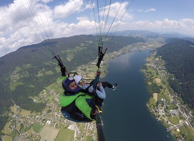 Kärnten/Ossiachersee: Paragleiten " Thermikflug"