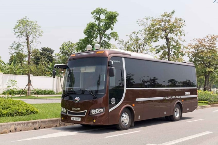 Picture 22 for Activity Daily Transfer Hanoi - Halong - Hanoi in Luxury Limousine