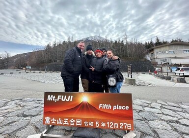 Mt Fuji : Highlight tour and unforgettable experience