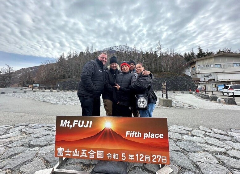 Mt Fuji : Highlight tour and unforgettable experience