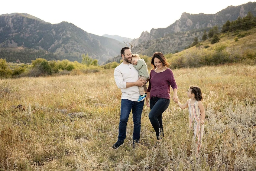 Picture 2 for Activity Scenic Mountain Photoshoot in Boulder, Colorado