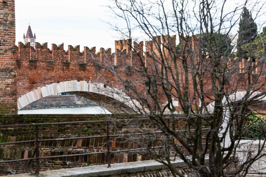 Picture 3 for Activity Verona: Night Walking Tour