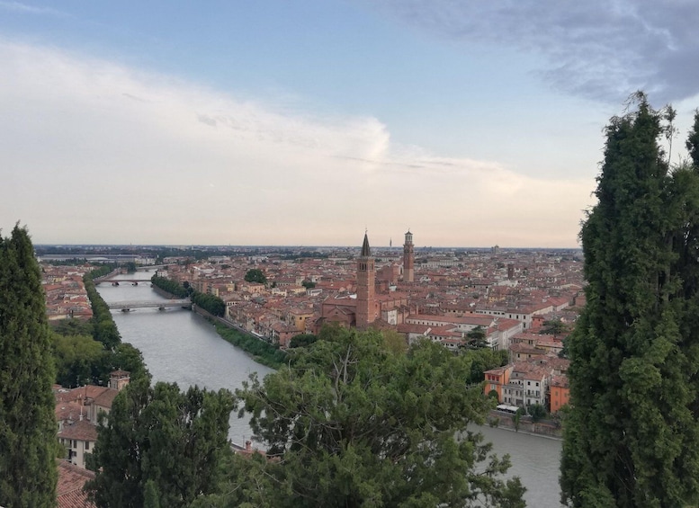Verona: Night Walking Tour