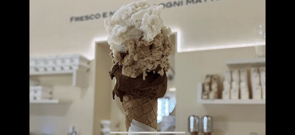 Lecce: Guided Tour with Artisanal Ice-Cream Workshop