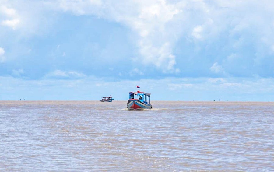 Picture 6 for Activity Siem Reap: Floating Village and Sunset Private Boat Tour