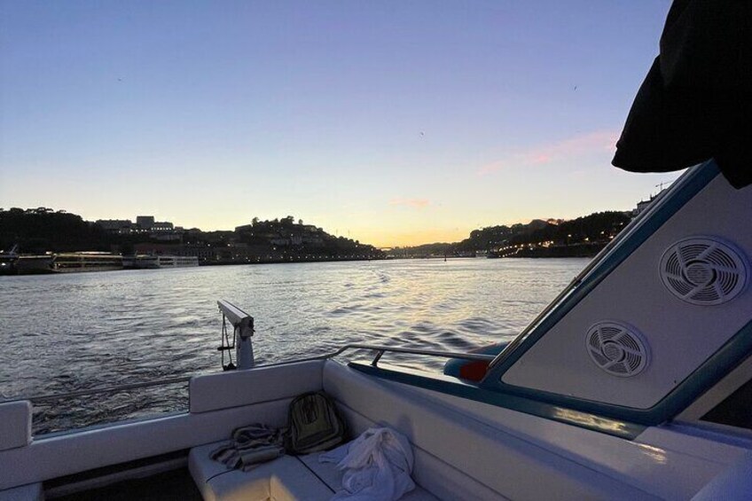 Private yacht tour in Porto 