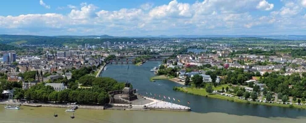 Picture 4 for Activity 2-River Day-trip by boat to Koblenz and return from Alken