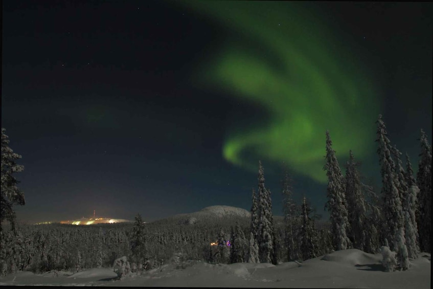 Picture 3 for Activity Ruka: Searching for the northern lights with snowshoes