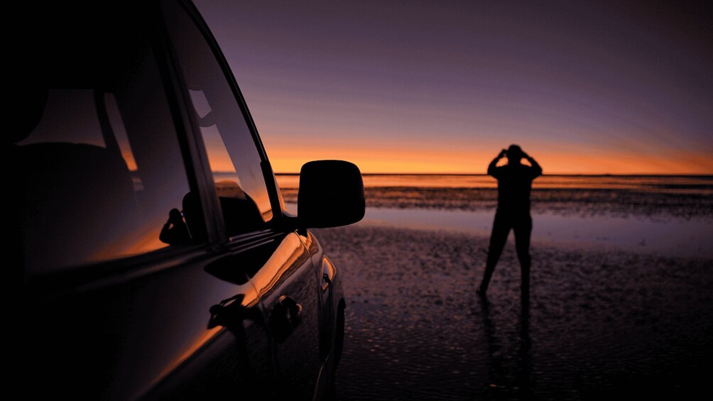 Uyuni Salt Flats 2-Day Private tour with Tunupa Volcano