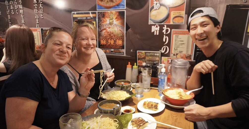 Picture 4 for Activity Japan Nightlife Highlights : Izakaya, Karaoke bar, Ramen